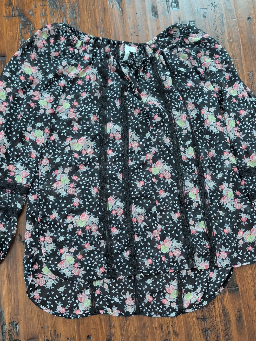 Lauren Conrad Sheer Peasant Blouse Black with Pink & Cream Flowers Size Large